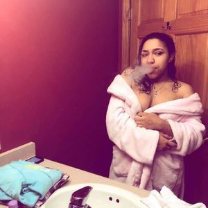 Meet your Posher, Lexi